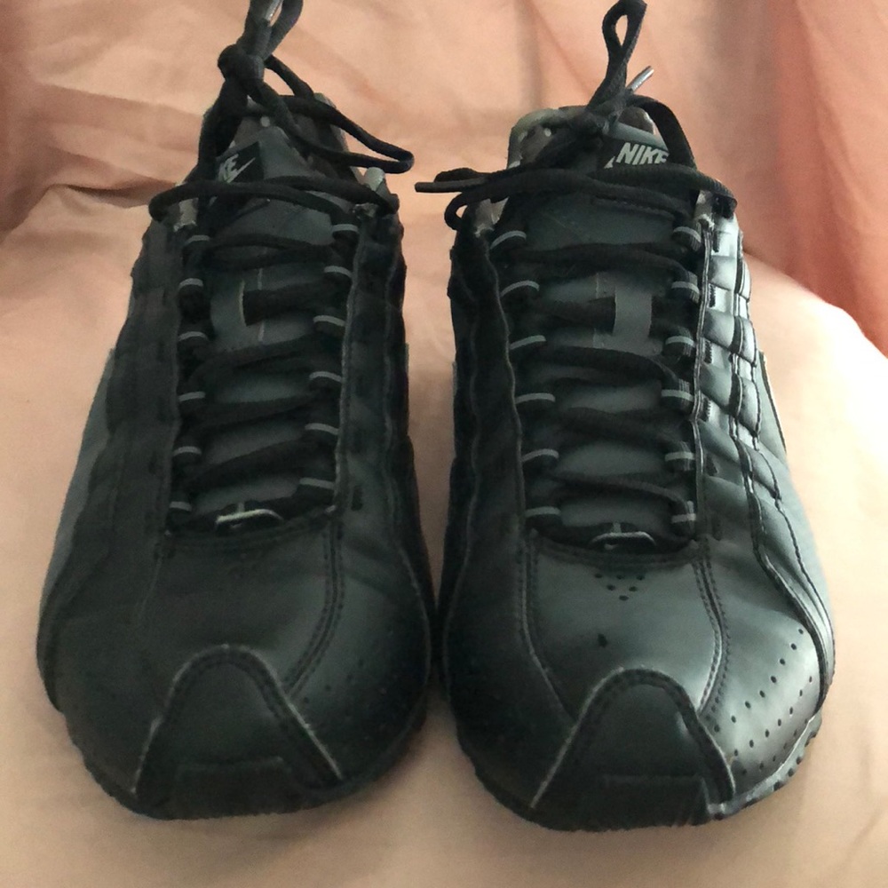 Nike shox